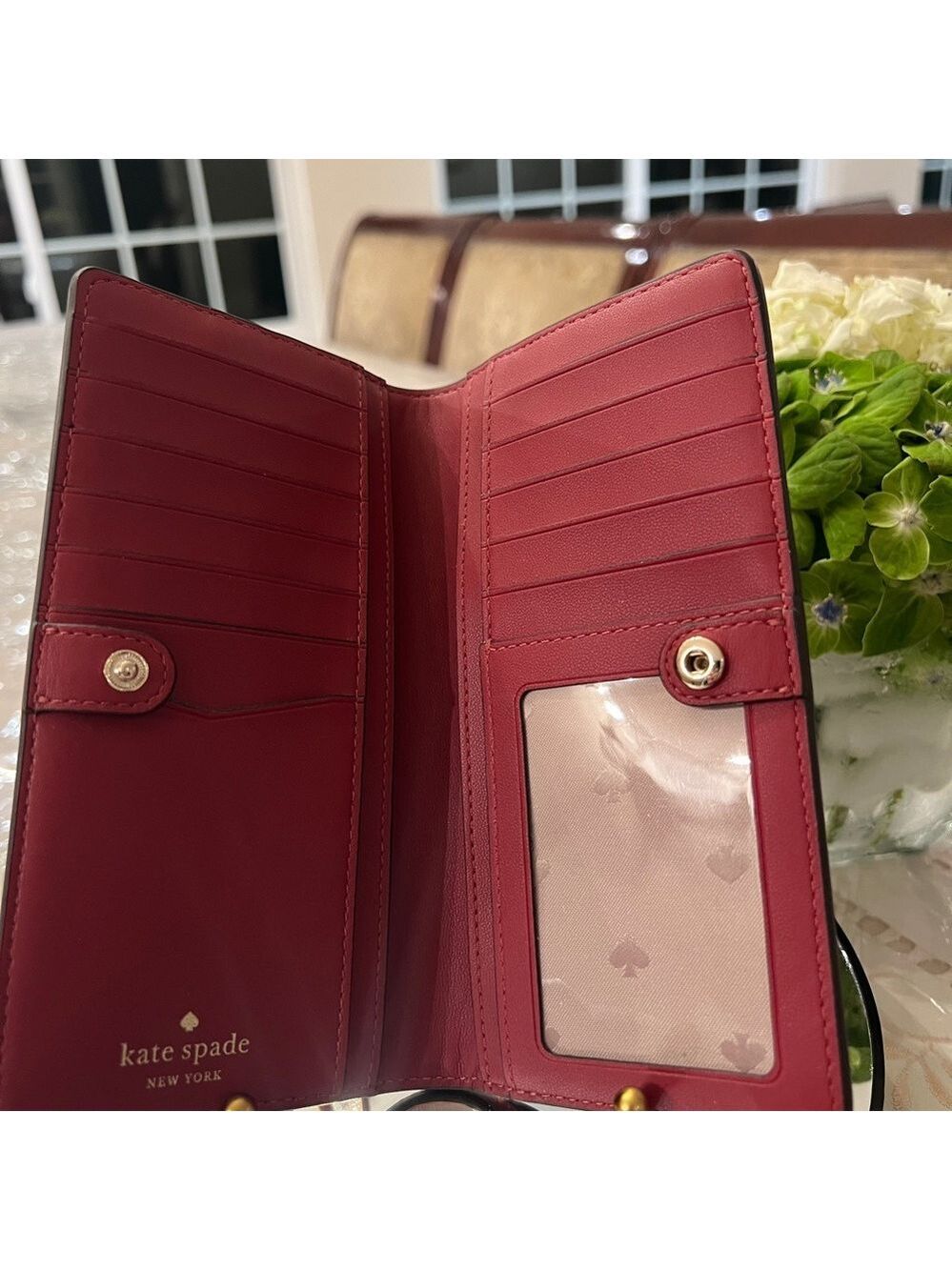 Kate spade ~ Madison Large Slim Bifold Wallet - NWOT - Picture 4 of 4